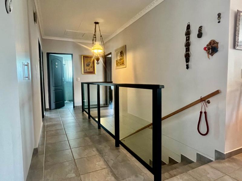 3 Bedroom Property for Sale in Fraaiuitsig Western Cape